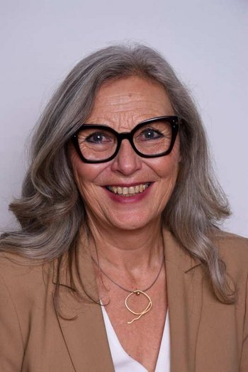 Heidi Grund-Thorpe Heidi Grund-Thorpe