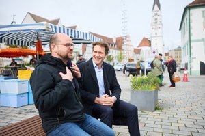 Ludwig Hartmann im Gespräch mit Andreas Herschmann, Vorsitzender der Bürgerenergie Pfaffenhofen